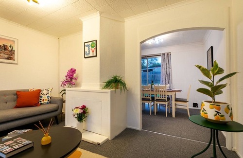 Bramcote House | 3br-5guests-parking-netflix-10mincentralnottingham