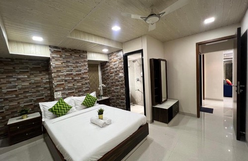 Parel Apartment | 3BR Aparment in Parel by Flora Stays