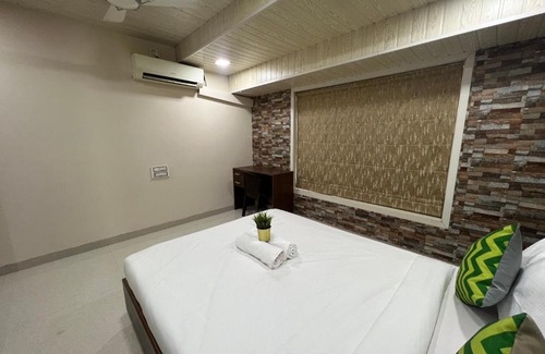 Parel Apartment | 3BR Aparment in Parel by Flora Stays