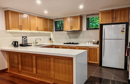 Lindfield Apartment | 3BR APT in heart of Lindfield