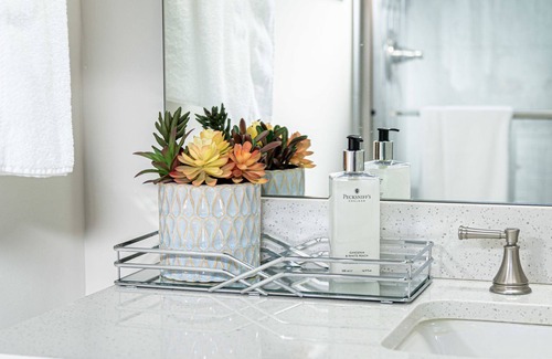 Westport House | 3BR at Virginia Street