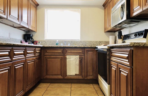 Beverly Green Apartment | 3BR,Best-Spot,Strip,LVCC,LasVegas,Sphere,SEma-Show,Formula1,CES26,pool