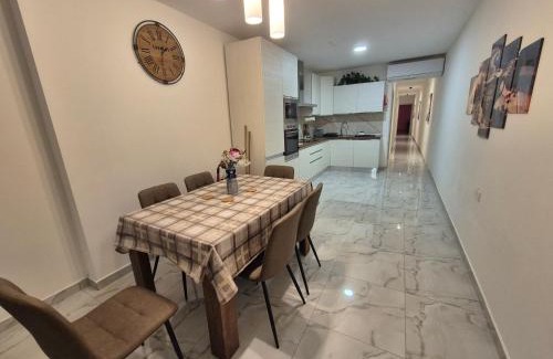 Hamrun Apartment | 3BR Family Stay Near Valletta