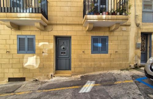 Hamrun Apartment | 3BR Family Stay Near Valletta