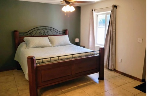 Candler Other | 3BR Farmhouse Near The Villages, Fenced for Dogs, Perfect for Exploring/Relaxing