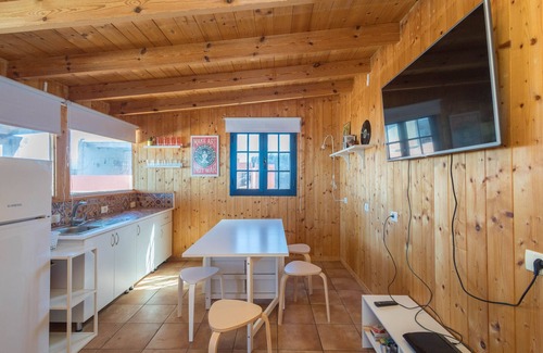 Caleta de Arriba Ski Chalet | 3BR Fronton Wave - Ocean View & Parking