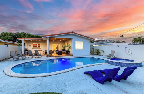 Ludlam House | 3BR Home in Heart of Miami, Pool, Parking