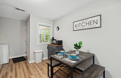 Southeast Raleigh House | 3BR Home+OfficeStandingDesk - 8min-> Downtown