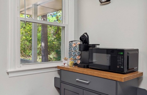 Southeast Raleigh House | 3BR Home+OfficeStandingDesk - 8min-> Downtown