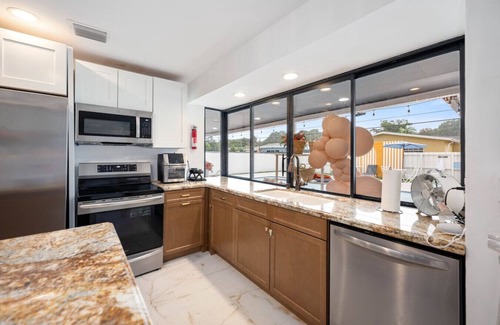 Miramar House | 3BR Home w/Pool - 10 Mins from Hard Rock Stadium!