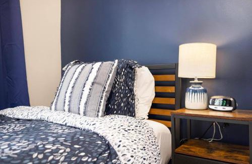 Bristol House | 3BR house minutes from speedway & downtown