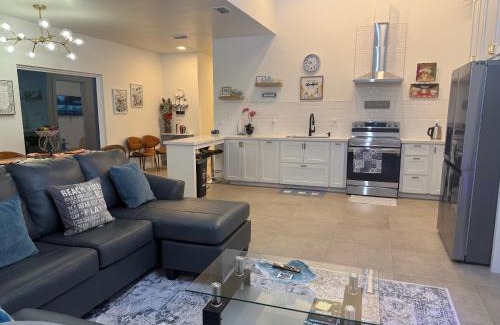 McAllen Apartment | 3BR lovely Townhouse in McAllen