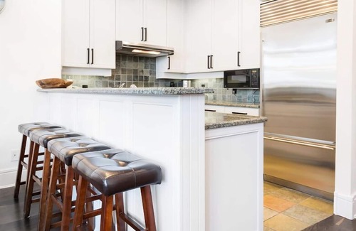 Nordic Estates House | 3BR | Luxury | Hot Tub | Ski-in/Ski-Out | Garage + Village Parking