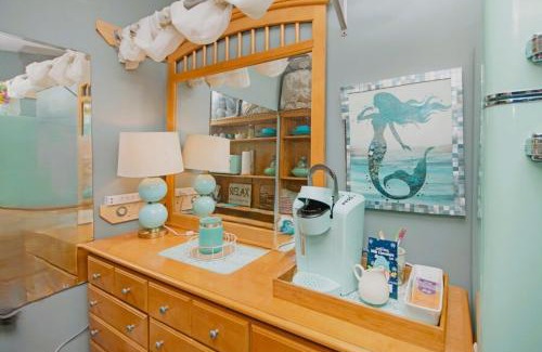 Socastee House | 3BR Master Loft Master Suite 3 bath hot tub pets enclosed yard