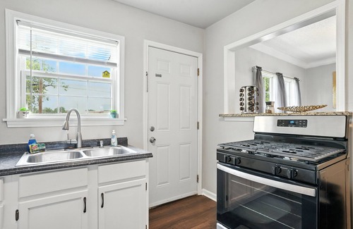 Tulsa House | 3BR Near DT, BOK, Greenwood | Gathering Pl 5 miles