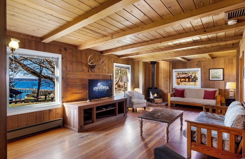 Eastsound Other | 3BR Ocean View Farmhouse - 1 min walk to prime west-facing beach!