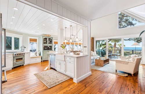 West Beach Village Villa | 3BR Oceanfront and Deluxe! Love Kiawah? Love you Accommodations!