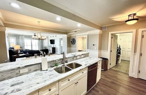 Charleston County Condo | 3BR Oceanfront Condo | Heart of IOP | Beach Rental