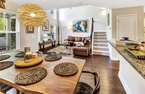 Bluffton House | - 3br Old Town Bluffton Townhome - Private Parking