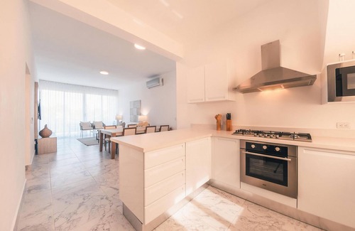 Las Terrenas Apartment | 3br-penthouse w Jacuzzi Incl at Lake View
