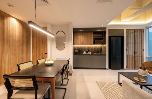 San Diego Apartment | 3BR Penthouse with Jacuzzi & A/C in El Poblado