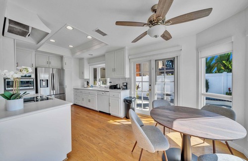 Laguna Niguel House | 3BR Placida Ave Retreat｜Backyard Oasis｜Mainfloor Bedroom｜Gated Community #42219