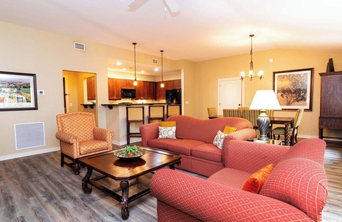 St. Augustine Condo | 3BR Preserve view-in-law suite-balcony w/preserve view-pool & hot tub