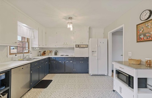 Durham House | 3BR Ranch in Durham S