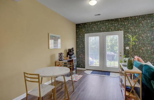 Chambersburg House | 3BR Townhouse with Netflix & Grill Near Trails