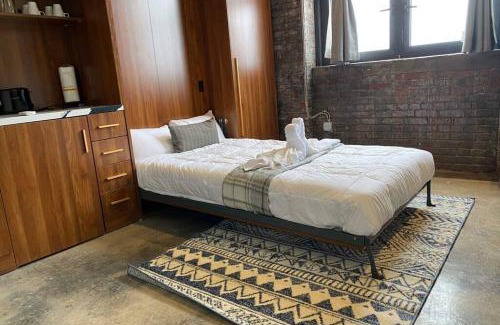 North Oakland Apartment | 3E-Cozy! Micro apartment minutes from Shadyside, sleeps 1