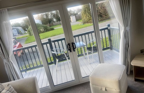 East Drayton Ski Chalet | 3guests-2bedroom-WiFi-Tv