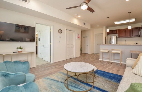 Katy Condo | 3P| Chic & Stylish Condo Unit| Lifestyle Center Living