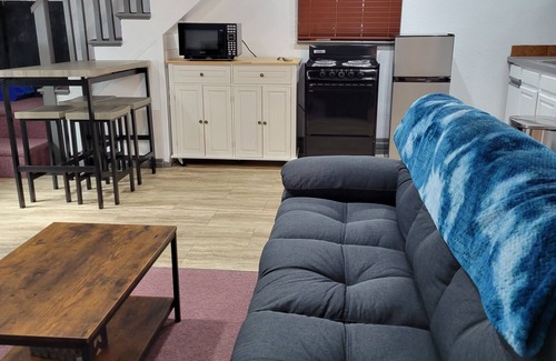 Baker City Cottage | 3rd Street Stop-cottage house,walking distance to middle of town and activities