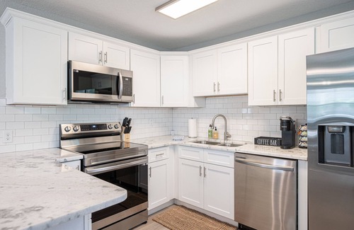 Dixieland House | 3x Properties - Sleeps 14 & Pet Friendly Estate