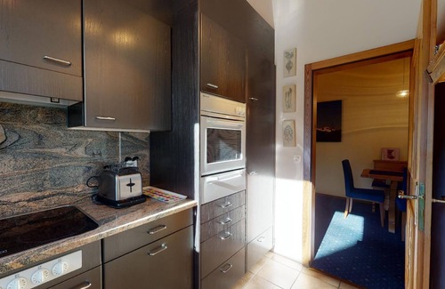 Bever Apartment | 4 ½ - room apartment on the top floor.