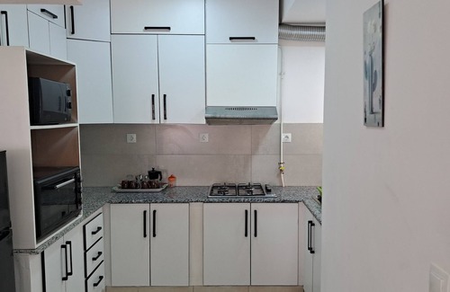 Bir El Djir Apartment | (4-2) CLEANLINESS - CONVENIENCE - SAFETY - PEACE AND QUIET