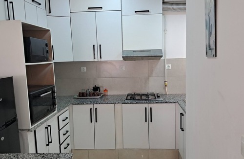 Bir El Djir Apartment | (4-2) CLEANLINESS - CONVENIENCE - SAFETY - PEACE AND QUIET