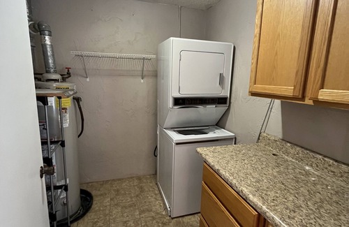 Winter Haven Condo | 4.4 miles to Legoland. Conveniently located near large highways and interstates.