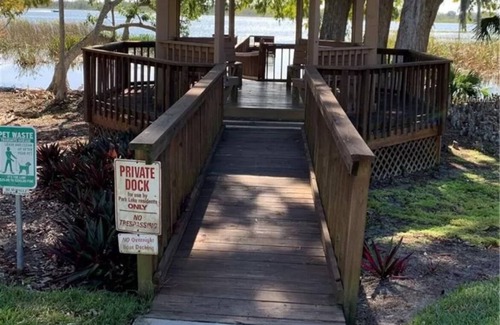 Winter Haven Condo | 4.4 miles to Legoland. Conveniently located near large highways and interstates.