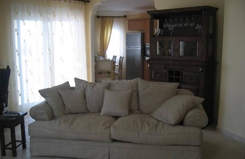 Avsallar Villa | 4+4 Villa Private Pool in Avsallar around 10 mins walk to town and beach.