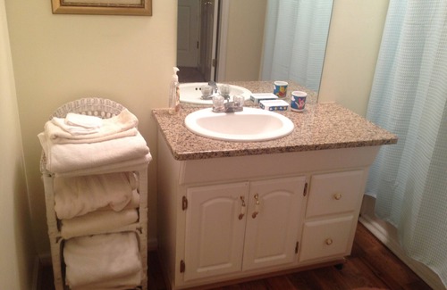 Bogart House | 4-5 Bedroom Furnished Close to Athens and I85/316