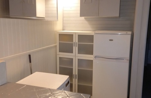 Venterol Apartment | 4/5 person south-facing gite with covered terrace & swimming pool