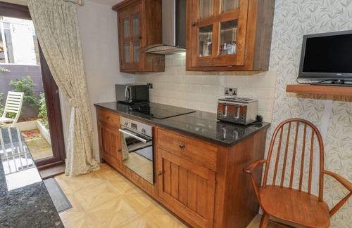 Penmachno Cottage | 4 ARTHUR TERRACE, pet friendly, with open fire in Penmachno