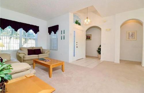 Crescent Lakes House | 4 Bathrooms 3 Bathrooms Cresent Lakes 5305 Cv