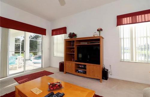 Crescent Lakes House | 4 Bathrooms 3 Bathrooms Cresent Lakes 5305 Cv