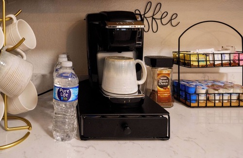 Leon Valley House | 4-BD 3-Full Bath SA Medical Center, Riverwalk, Fiesta, Rodeo