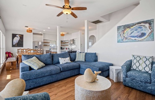 Terramar Beach House | 4 Bdr., 2.5 Bath Beachfront Home. Recently painted and a fresh kitchen remodel.
