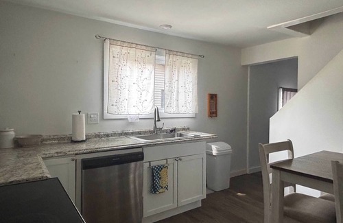 Lake City House | 4 bdrm home by the beach, downtown, boating, golf, ice fishing and pet friendly