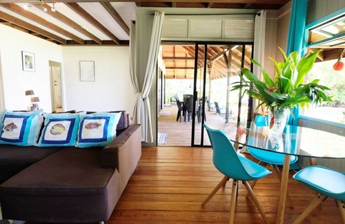 Tiahura Villa | #4 Beach Villa Bliss by TAHITI VILLAS