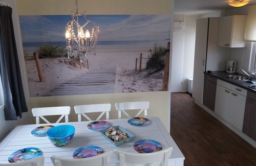 Petten Ski Chalet | 4. Beachhouse, 1km from Sea, Camping, Swimming Pool, Playground